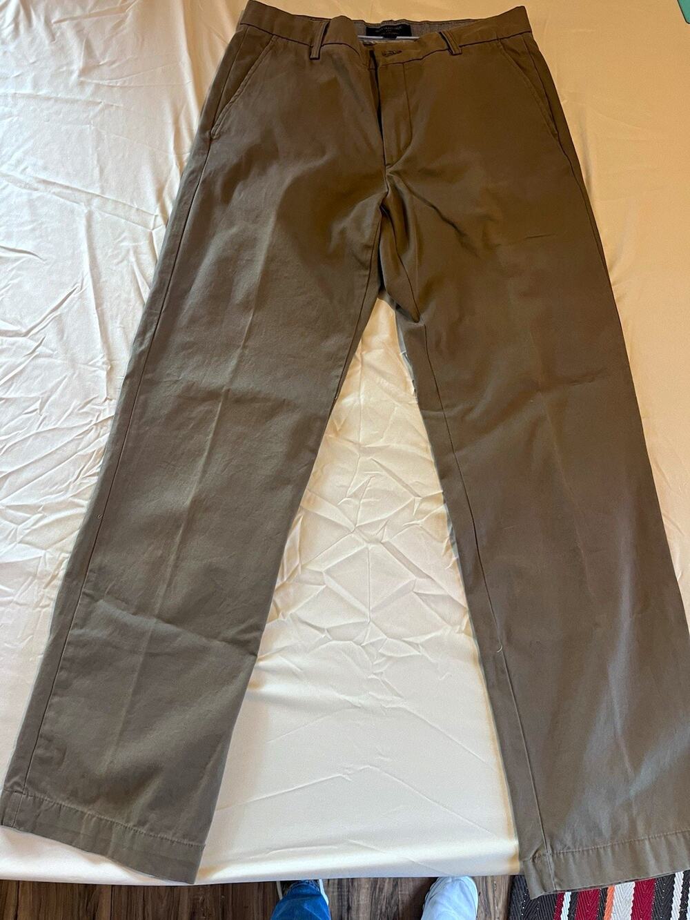 Banana Republic Mens Bootcut Chino Pants 33W Green Twill Cotton Zip Button